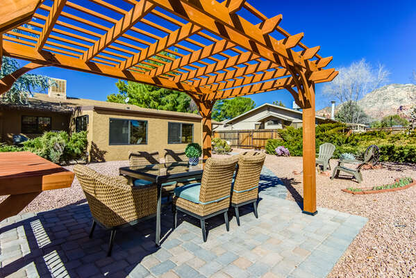 Spacious Yard with Outdoor Dining