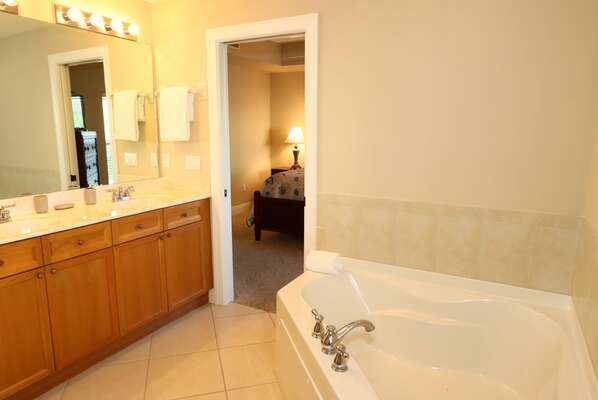 Master Bathroom with double sinks, walk in shower and soaking tub