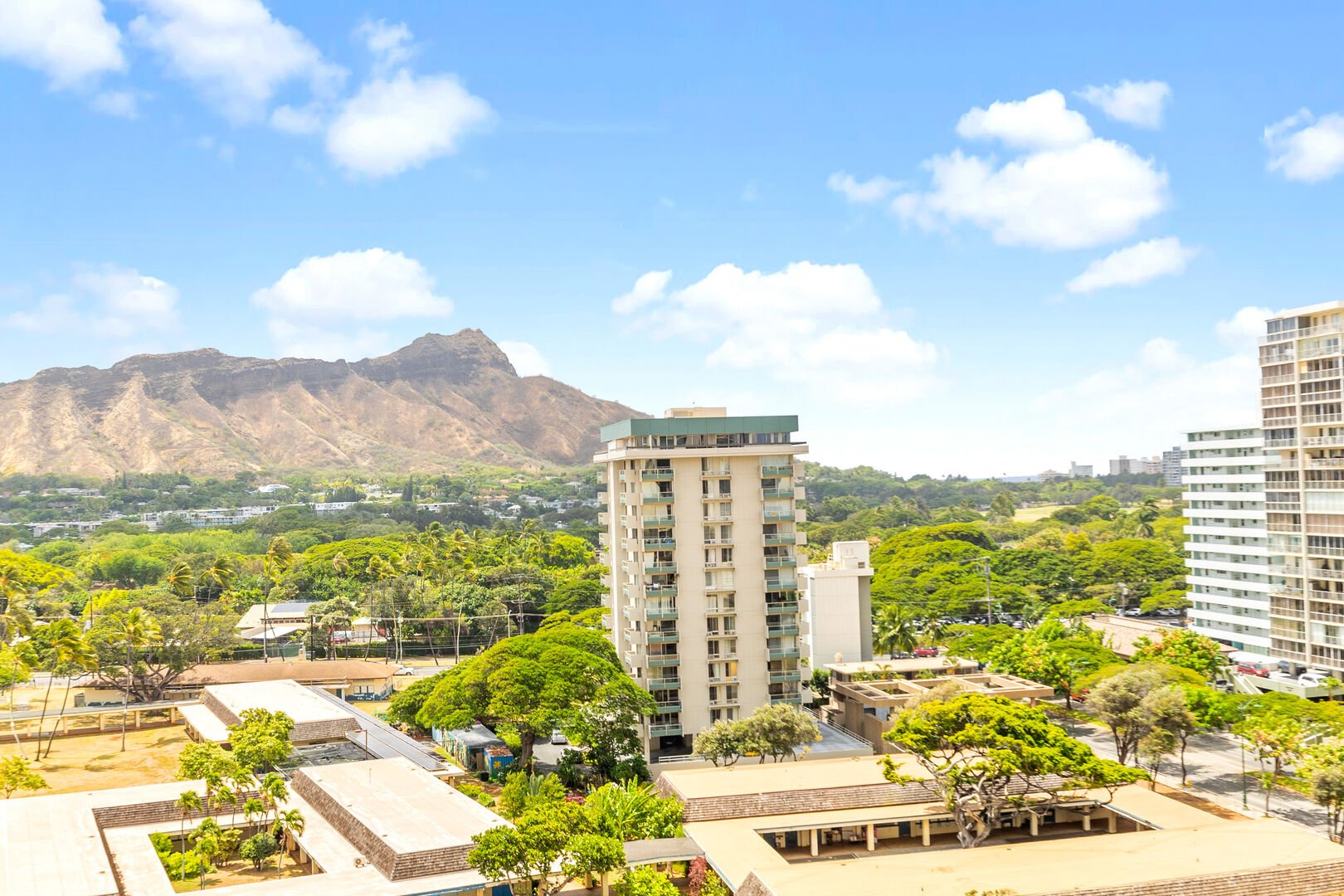 Enjoy the stunning view of the Diamond Head mountain from your balcony!