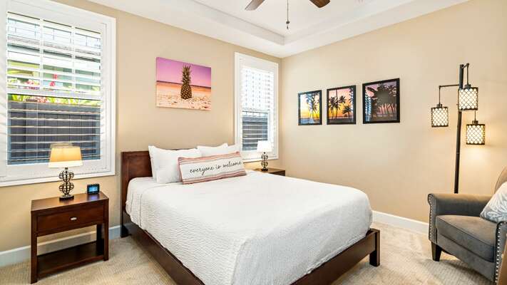 Bedroom 3 with Queen bed, ceiling fan