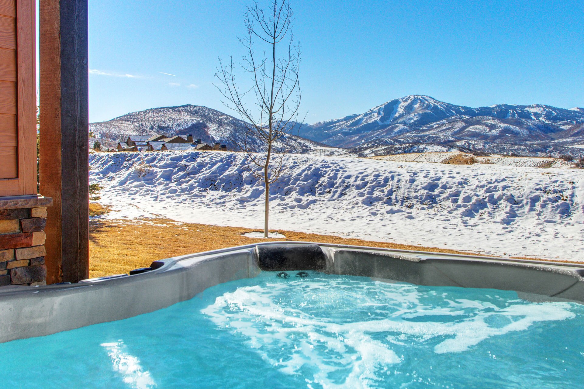 Large Private Hot Tub with incredible views of the surrounding Deer Valley and Park City Ski Resorts