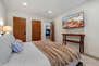 Master bedroom 2 - King Size Bed 50