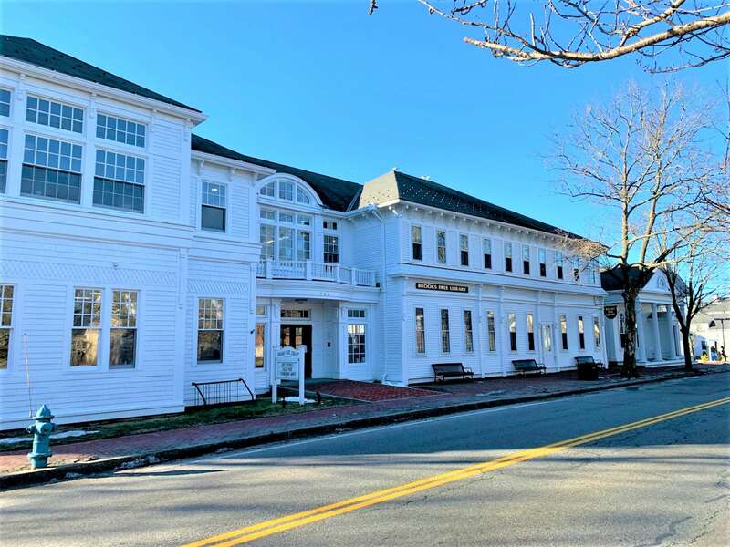 Brooks Free Library-Harwich- Cape Cod- New England Vacation Rentals
