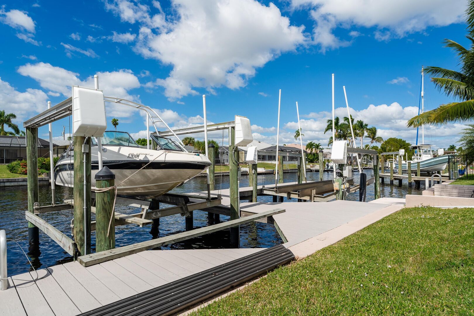 5 Best Techniques for Fishing Dock Lights in Cape Coral