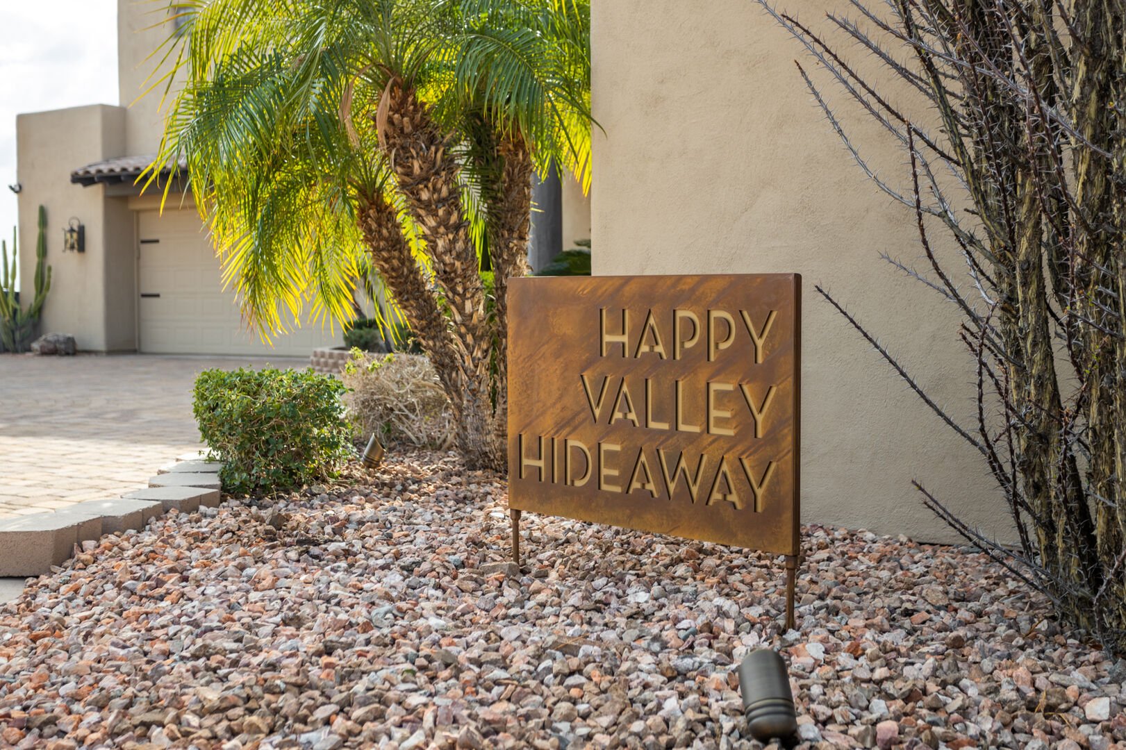 Enjoy Happy Valley Hideaway!
