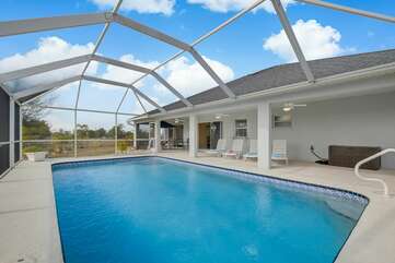 Heated pool vacation rental Cape Coral FL