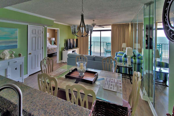 Verandas 1004 - vacation condo in Ocean Drive Beach, North Myrtle Beach | living room 3 | Thomas Beach Vacations