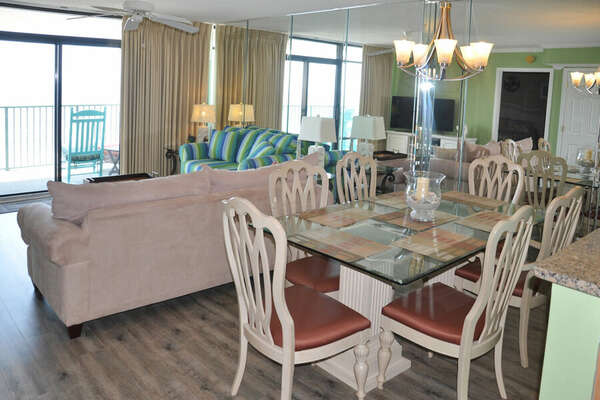 Verandas 1004 - vacation condo in Ocean Drive Beach, North Myrtle Beach | dining area | Thomas Beach Vacations