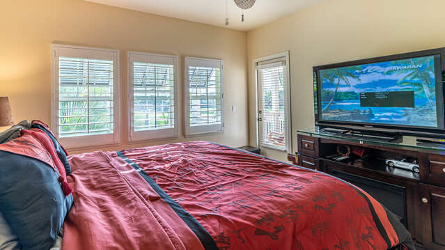 Master Bedroom  has Direct Access to the Lanai