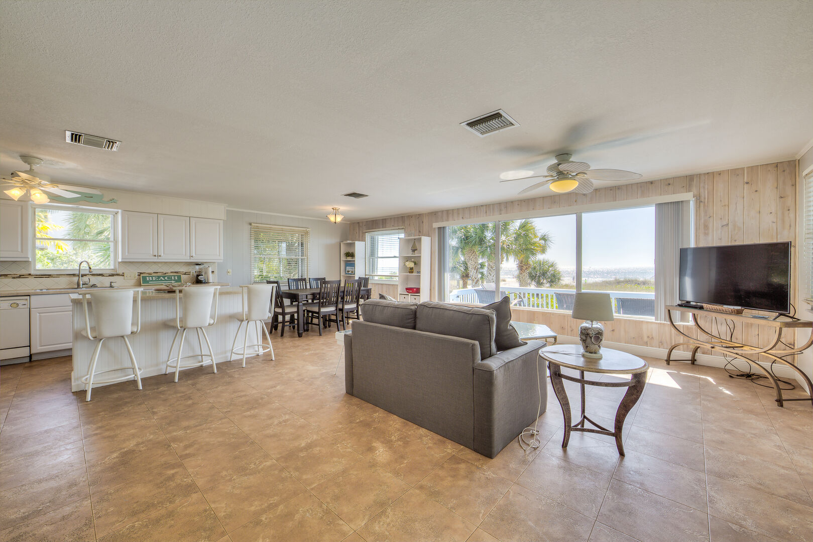 Living Space at Fort Myers Beach Rentals Gulf Front