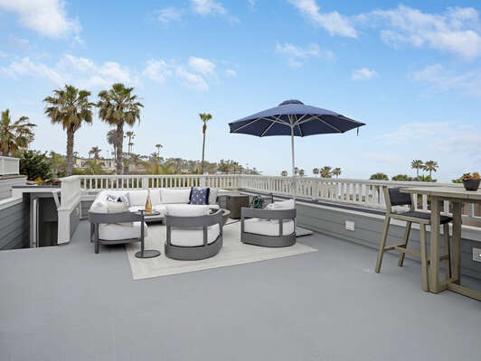 Spacious Roof Deck w/ Ocean Views, Plush Seating & Fire Pit