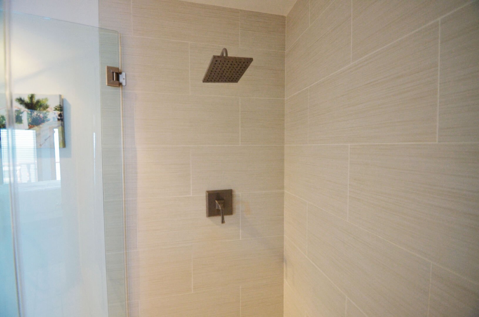 Large shower with rain luxurious shower head