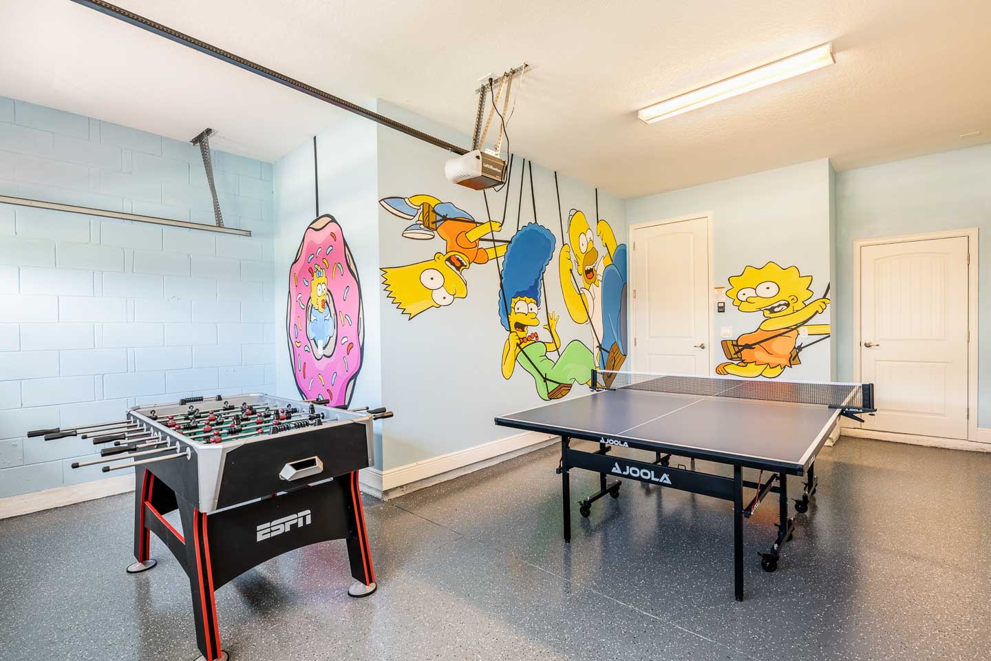 [amenities:game-room:2] Game Room