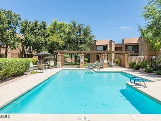 Communal Pool, Hot Tub and Fitness Center