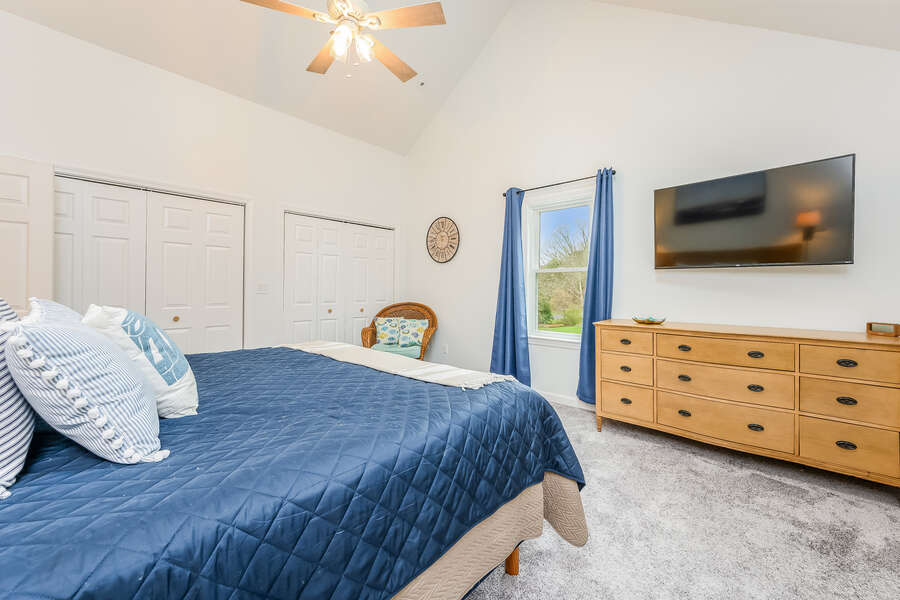 King bedroom #3 - 21 Moon Compass Lane Sandwich Cape Cod - New England Vacation Rentals