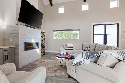Cozy living room with gas fireplace, 65