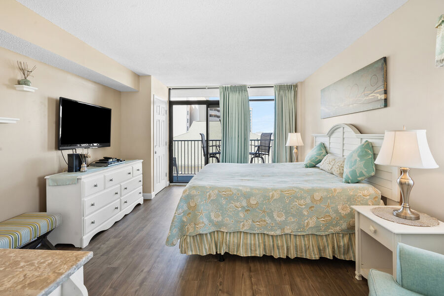 Verandas 509 - vacation condo in Ocean Drive Beach, North Myrtle Beach | bedroom 1 | Thomas Beach Vacations
