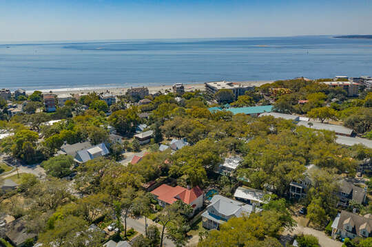 Aerial view of Oak Beach Cottage
