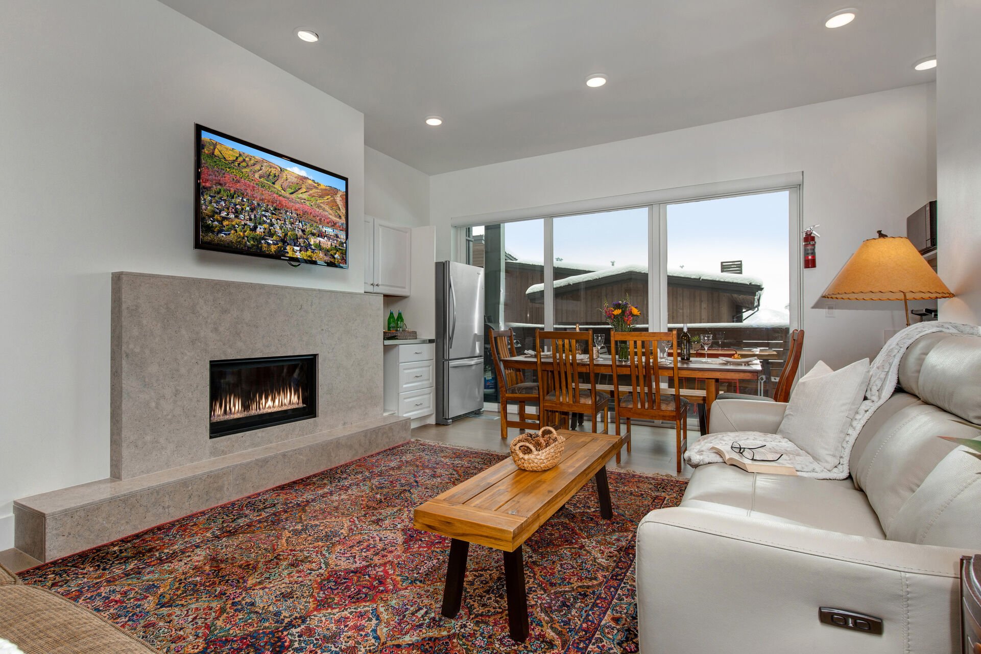 Living Room, Dining Area and Kitchenette