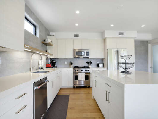 2nd Floor - Modern Kitchen and Appliances