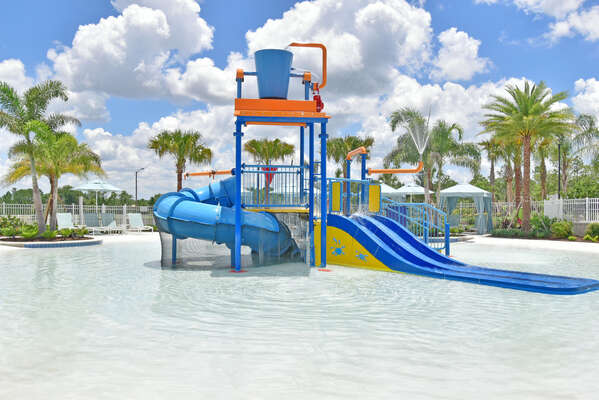 On-site amenities: Zero entry kids splash zone