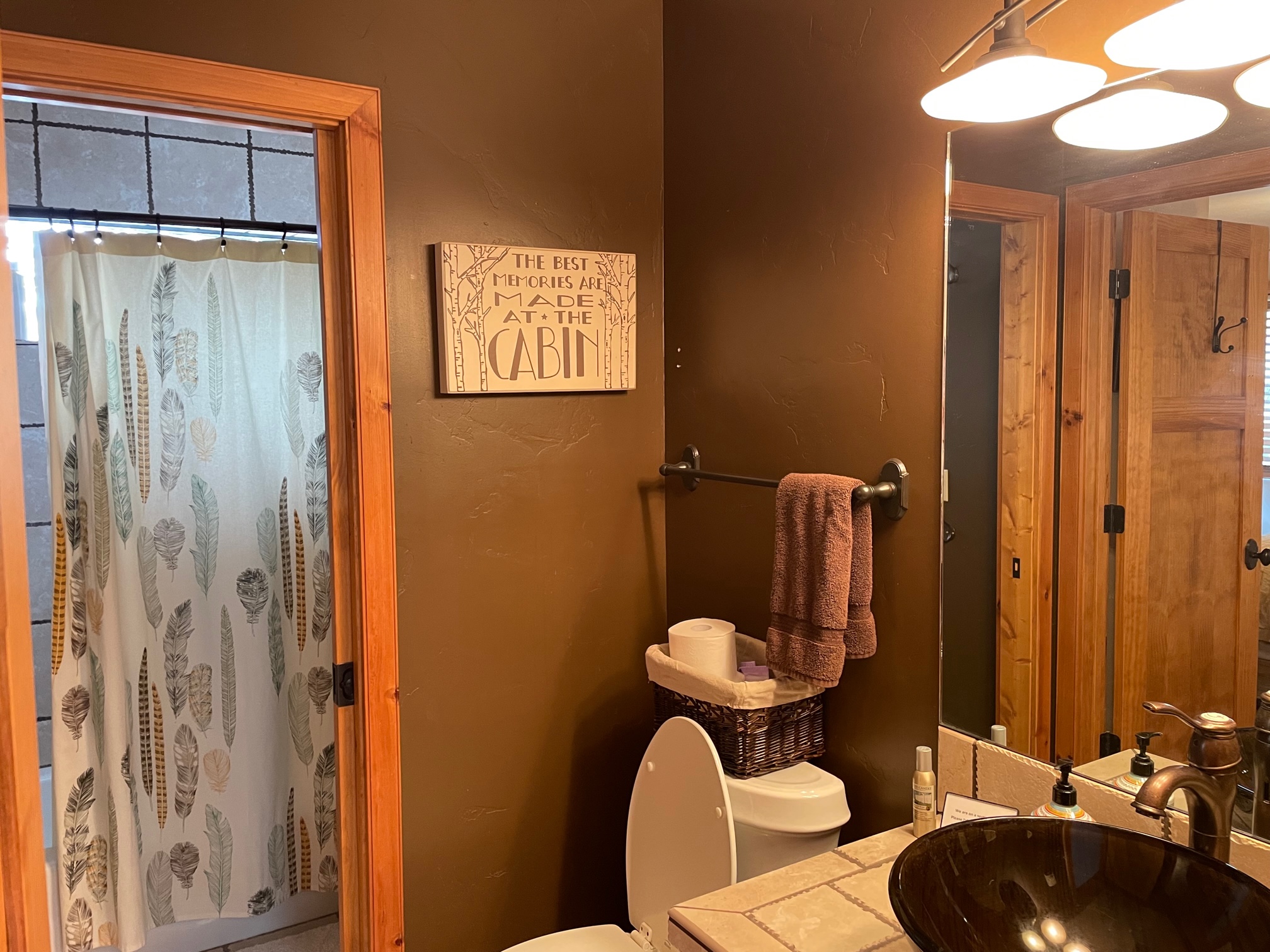 Jack and Jill Bathroom for 2nd Bedroom