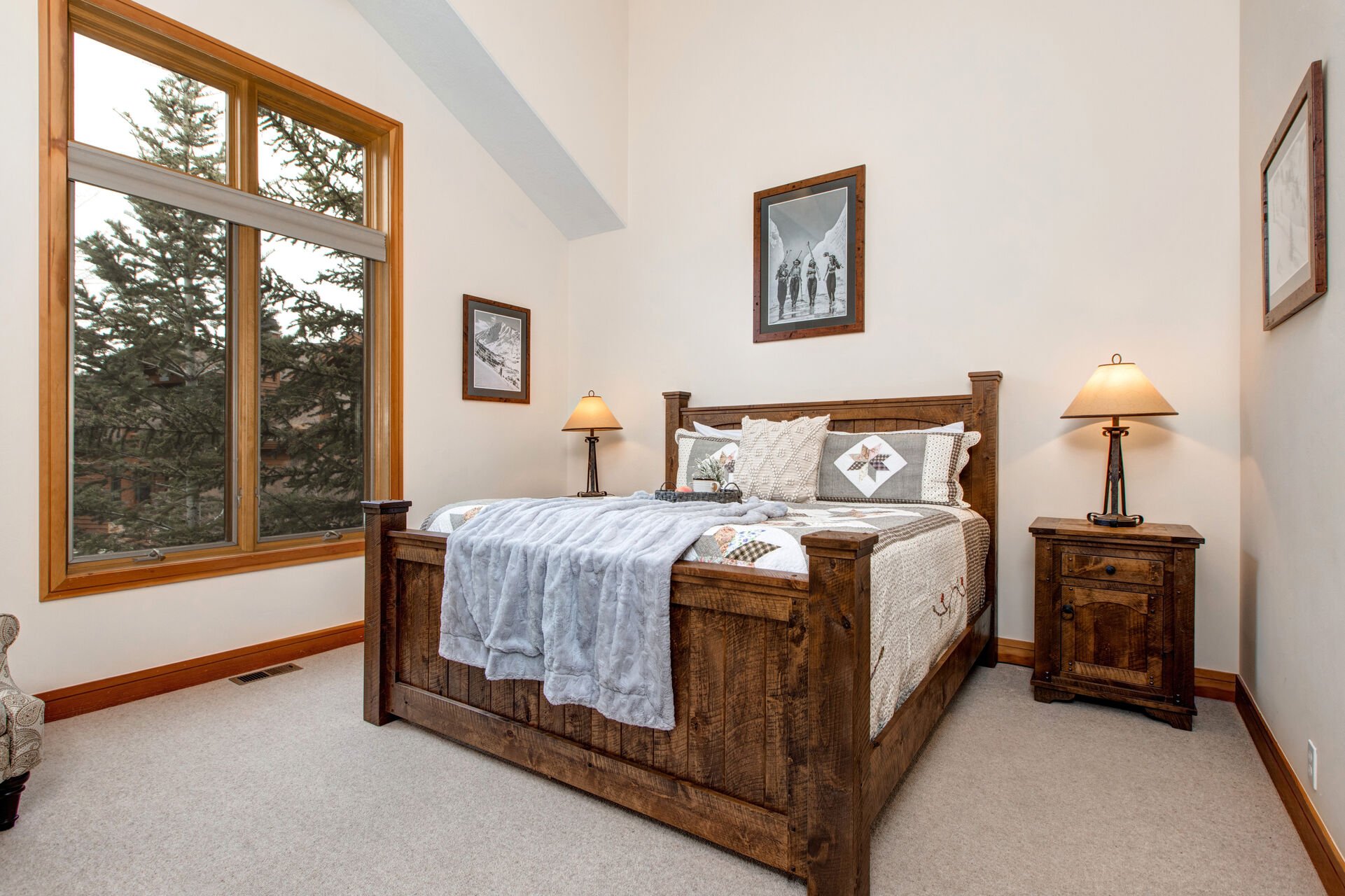 Upper Level Master Bedroom with king bed, 43