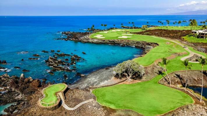 15th hole over the ocean, one of most photographed holes in the world