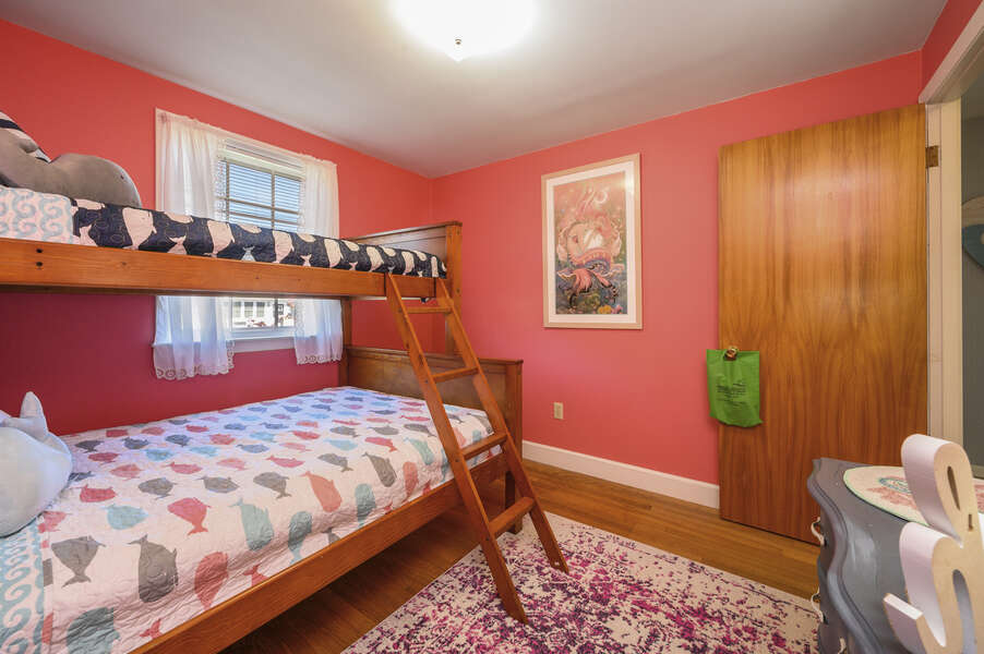 Fun pink bedroom with mermaid artwork - 7 Cutter Lane West Yarmouth Cape Cod - New England Vacation Rentals
