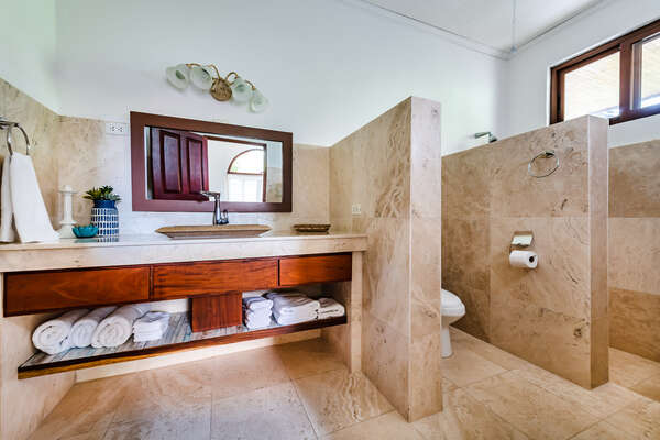 Bathroom all set and ready for your convenience.