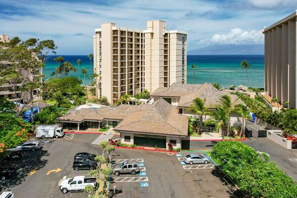 Aerial view of Valley Isle Resort.