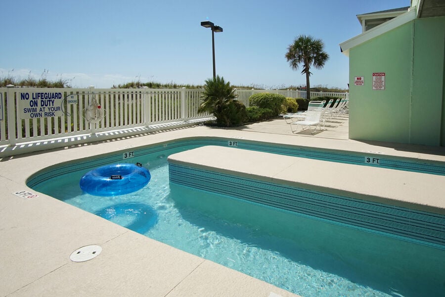 Paradise Pointe 4B - oceanfront condo in Cherry Grove Beach in North Myrtle Beach | lazy river view 1 | Thomas Beach Vacations