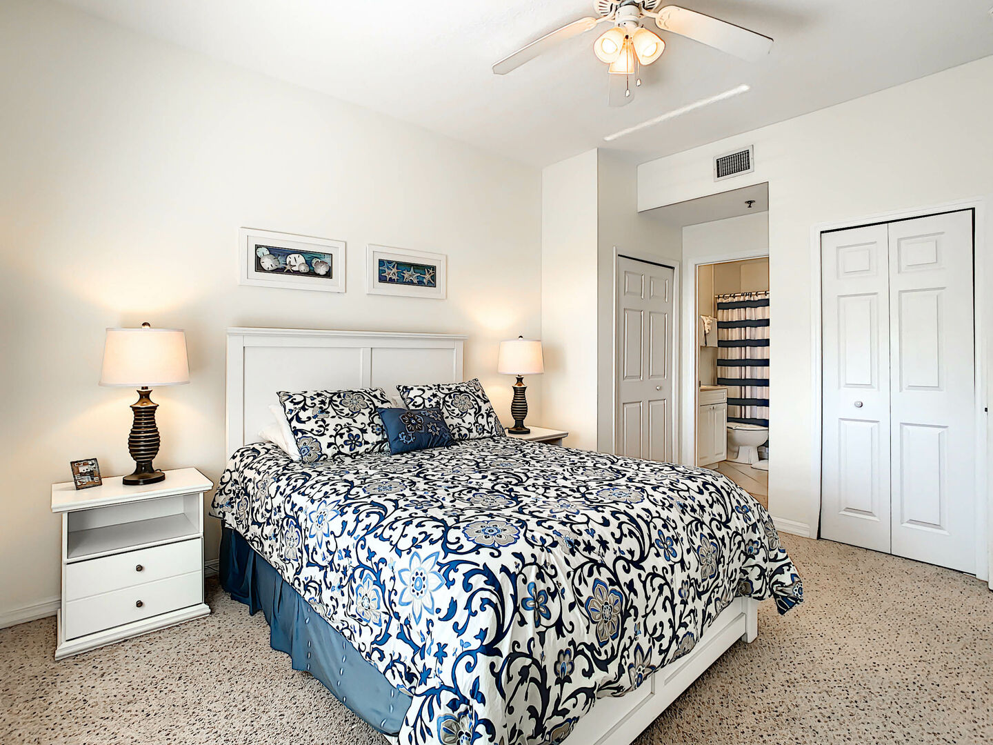 Bedroom with Queen bed and closet