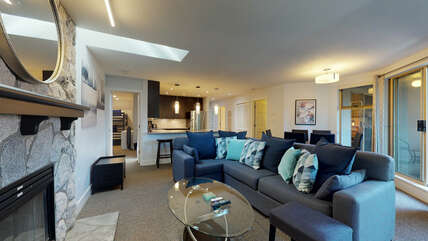 Welcome to Gleneagles. The perfect holiday home in Whistler!