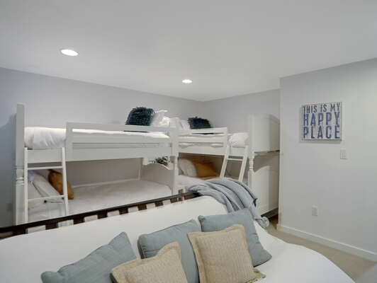Guest Bedroom w/ 2 Twin Over Twin Bunks + Full Futon - 1st Floor