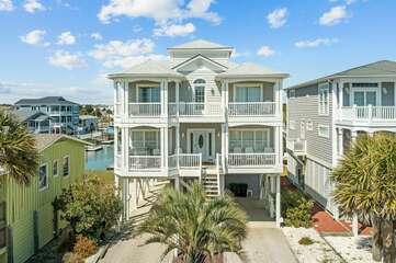 892w - ALMOST HEAVEN BY THE SEA | Photo