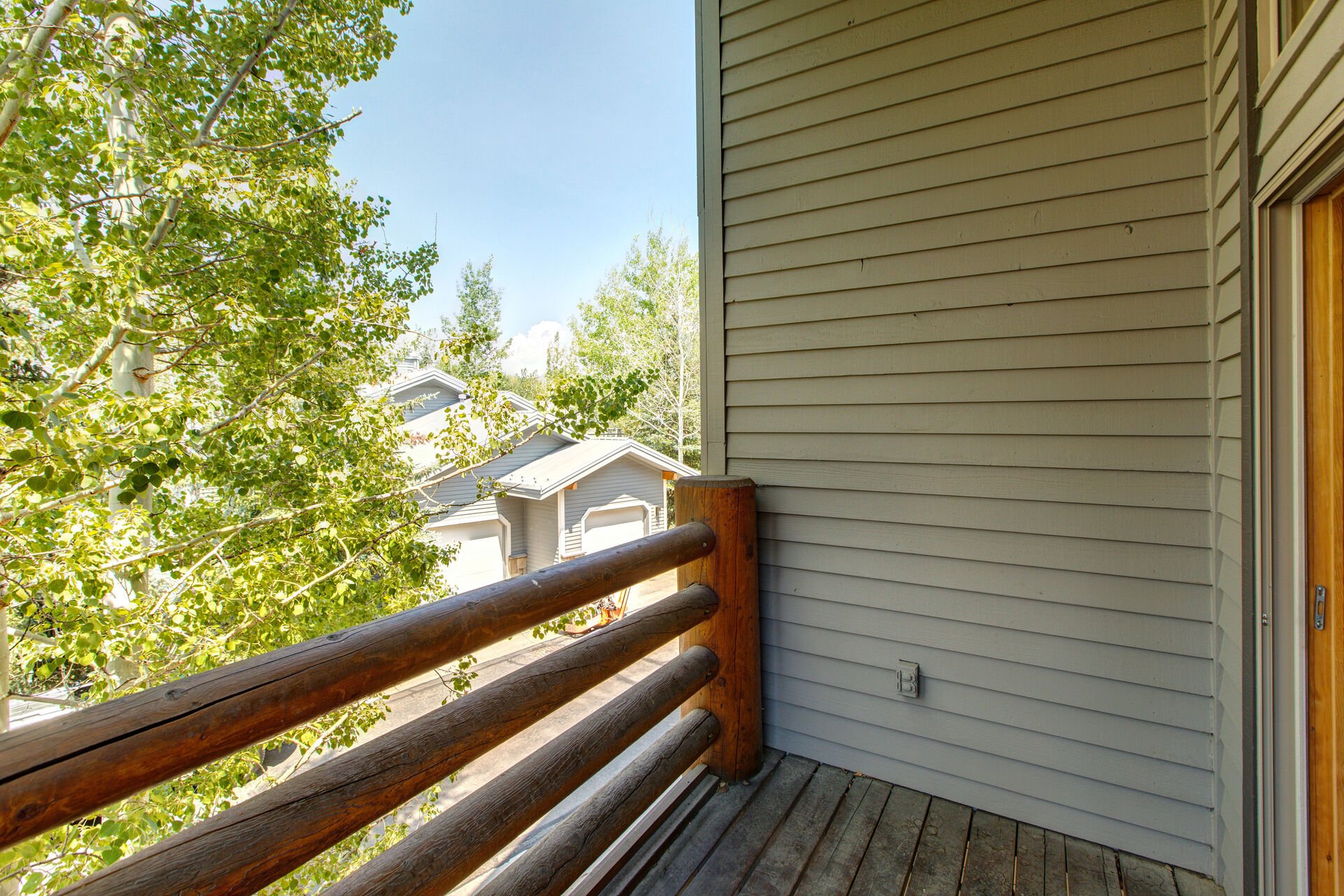 Private Balcony off Dining Area