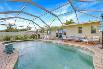 Southern pool exposure vacation rental