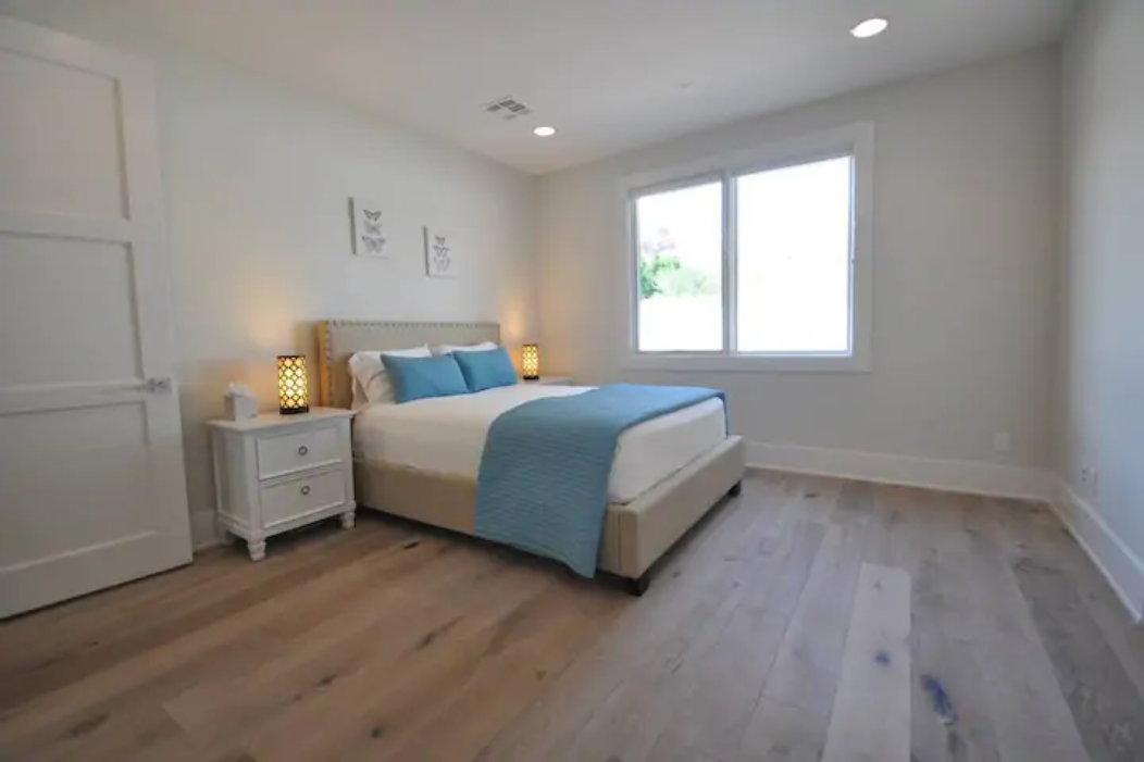 Second bedroom with King size bed