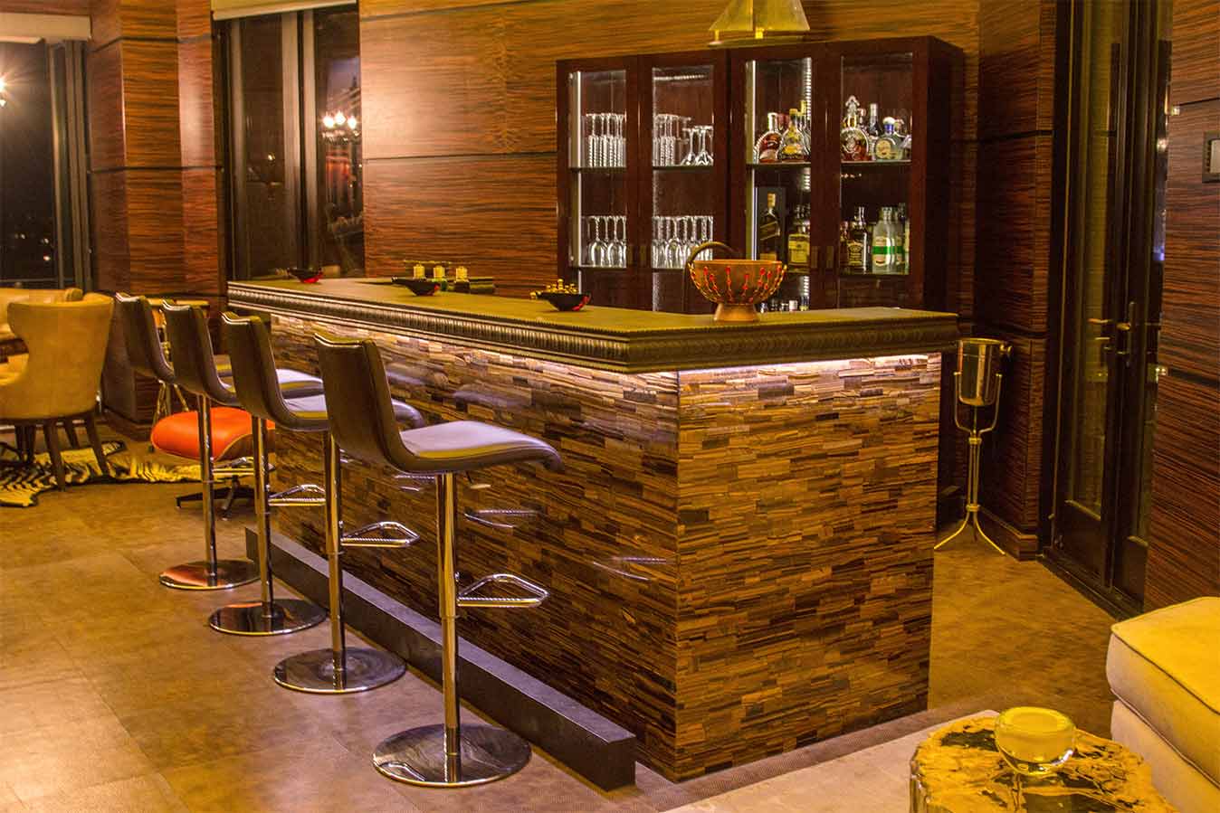 Brisas Del Mar Indoor Bar with Seating