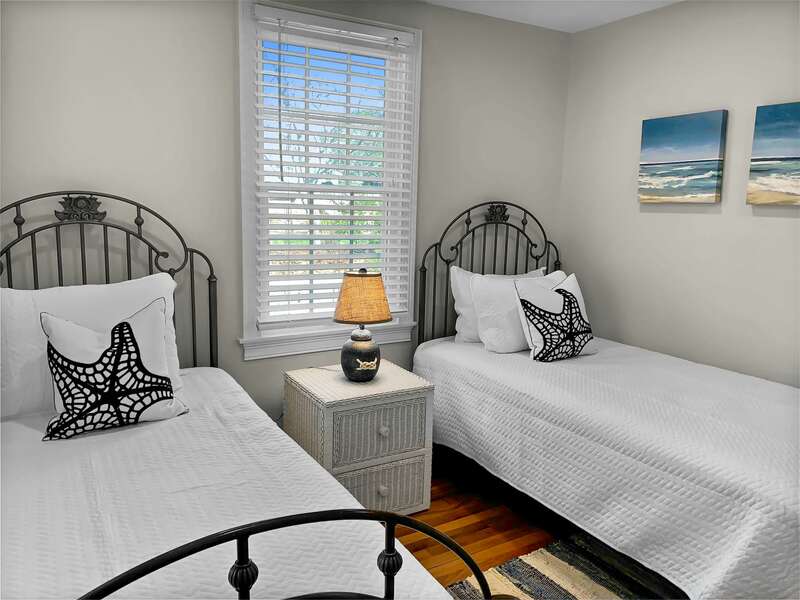 Bedroom 1 - Two twin beds -  26 Sea Mist Lane South Chatham Cape Cod - New England Vacation Rentals
