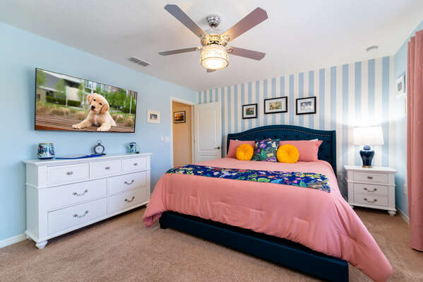 Master bedroom has a king bed, en-suite bathroom and wall mounted flatscreen TV