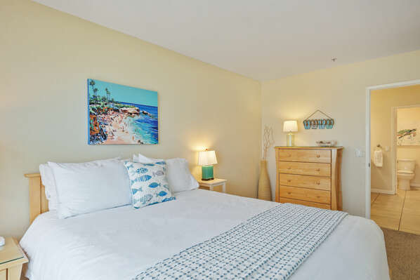 Guest Bedroom w/ Queen + Twin Trundle & Ocean Views