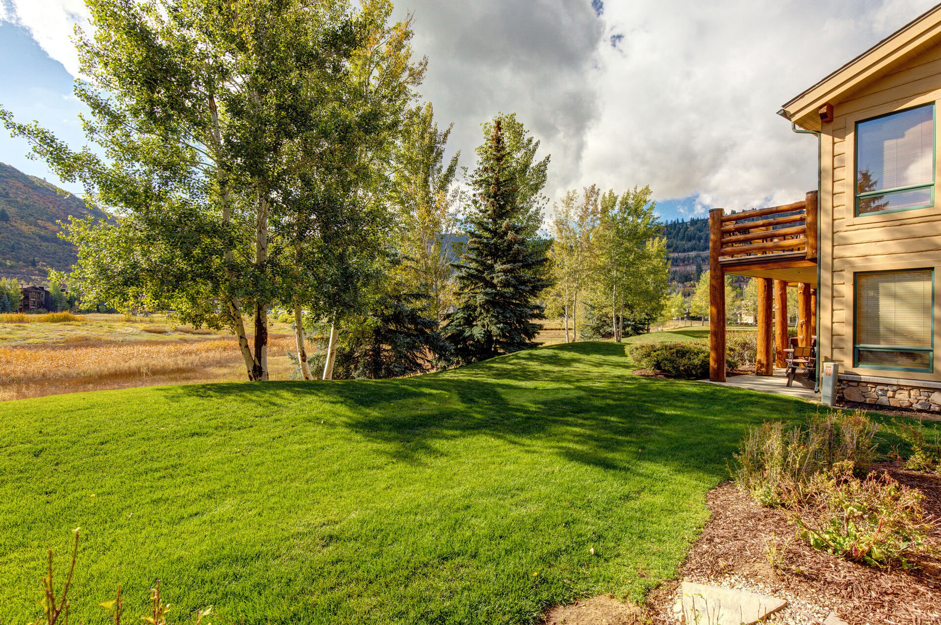 Peaceful backyard with open green-space and walking trails to Deer Valley ponds