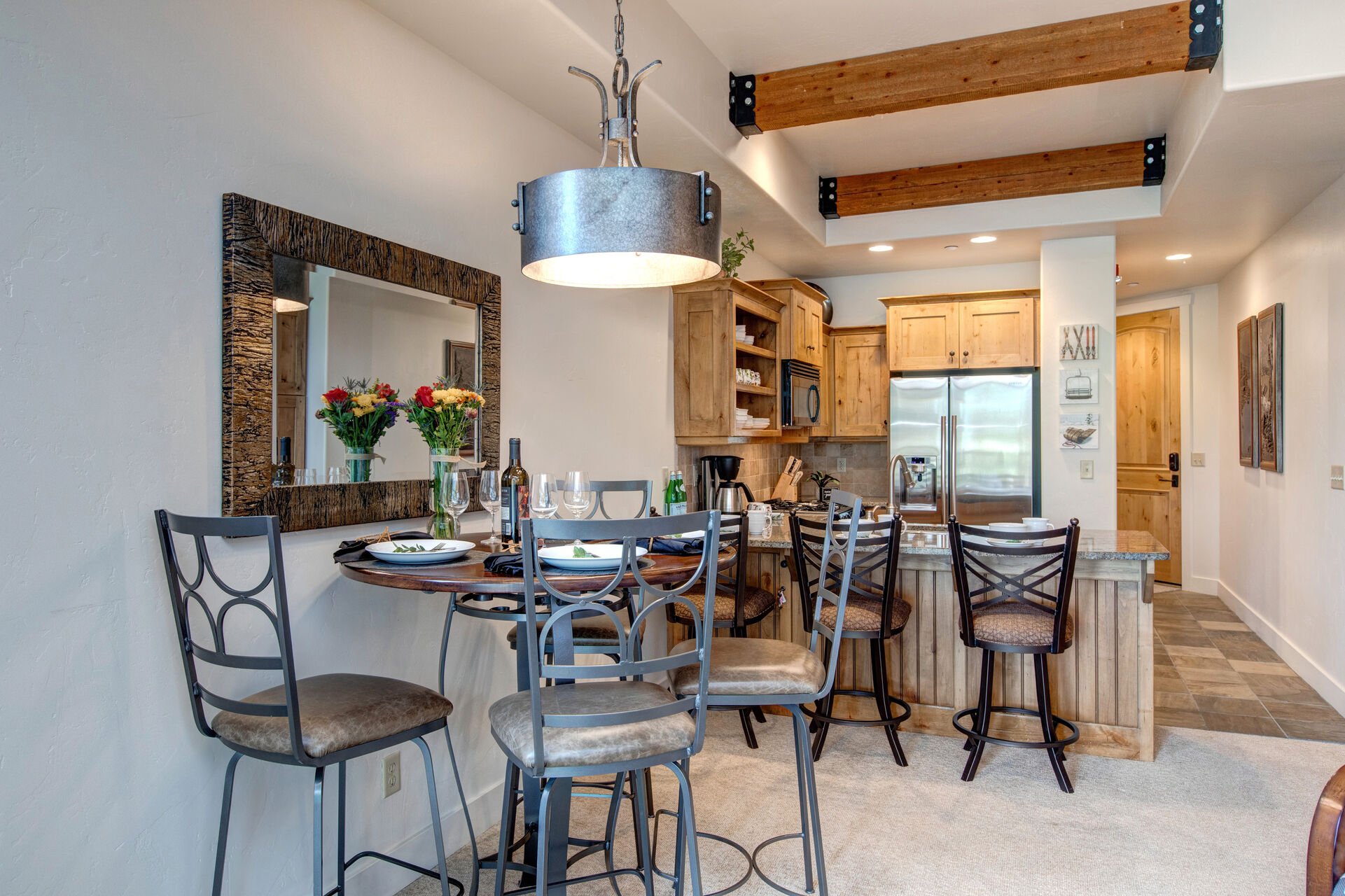 Dining Area with seating for four