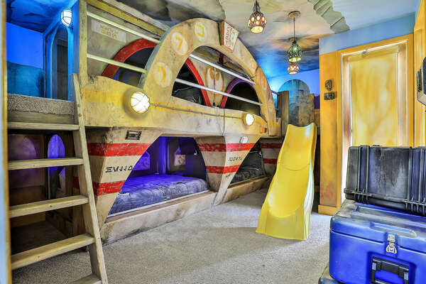 See your kids' jaws drop as they enter this custom-themed room that will allow them to use their imagination for hours