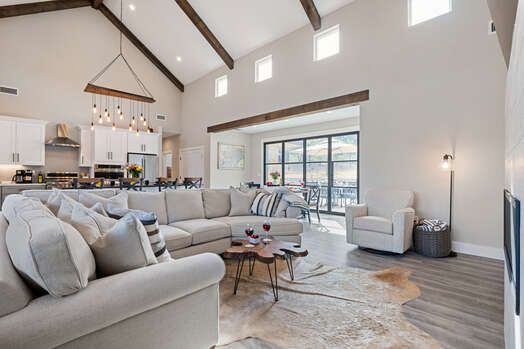 Cozy Living Room with Vaulted Ceilings - Open and Bright