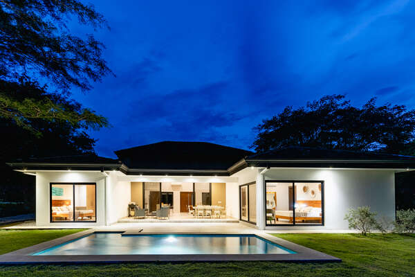 Tropical luxury villa