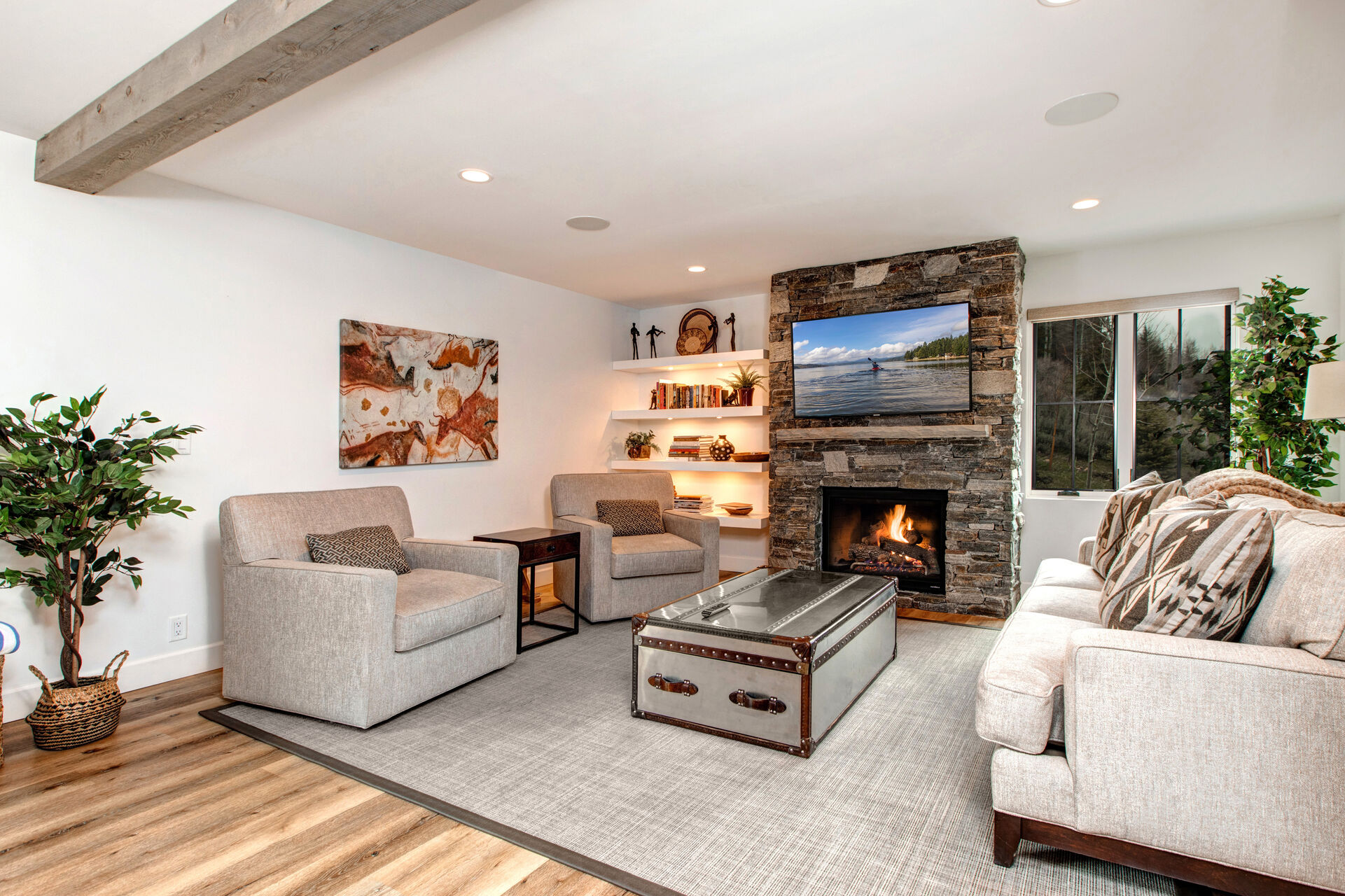 Living Room with a Gas Fireplace and Smart TV
