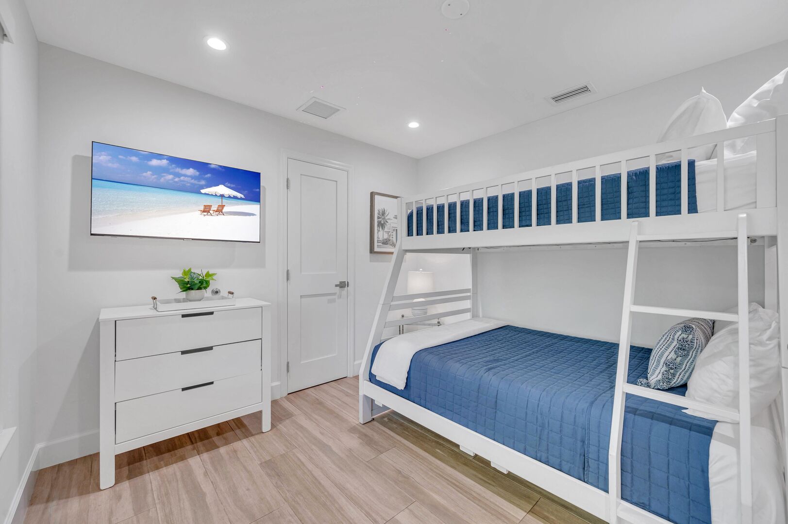 The fourth guest room features a Bunkbed. Full size on the bottom and Twin on top. Great fun to be had by kids!
